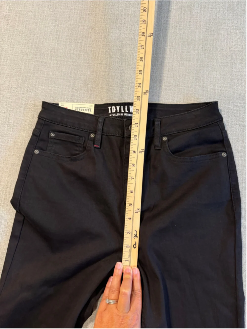 IDYLLWIND WOMEN'S SADDLE DRIVE HIGH RISE BLACK BOOTCUT JEANS SIZE 10 34L